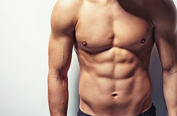 Dois-je prendre du poids pour avoir du muscle ou perdre du poids ?