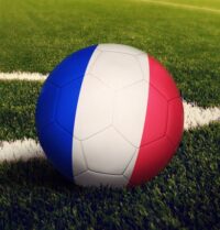 Comment utiliser les autocollants de football de l’équipe de France pour personnaliser son équipement ?